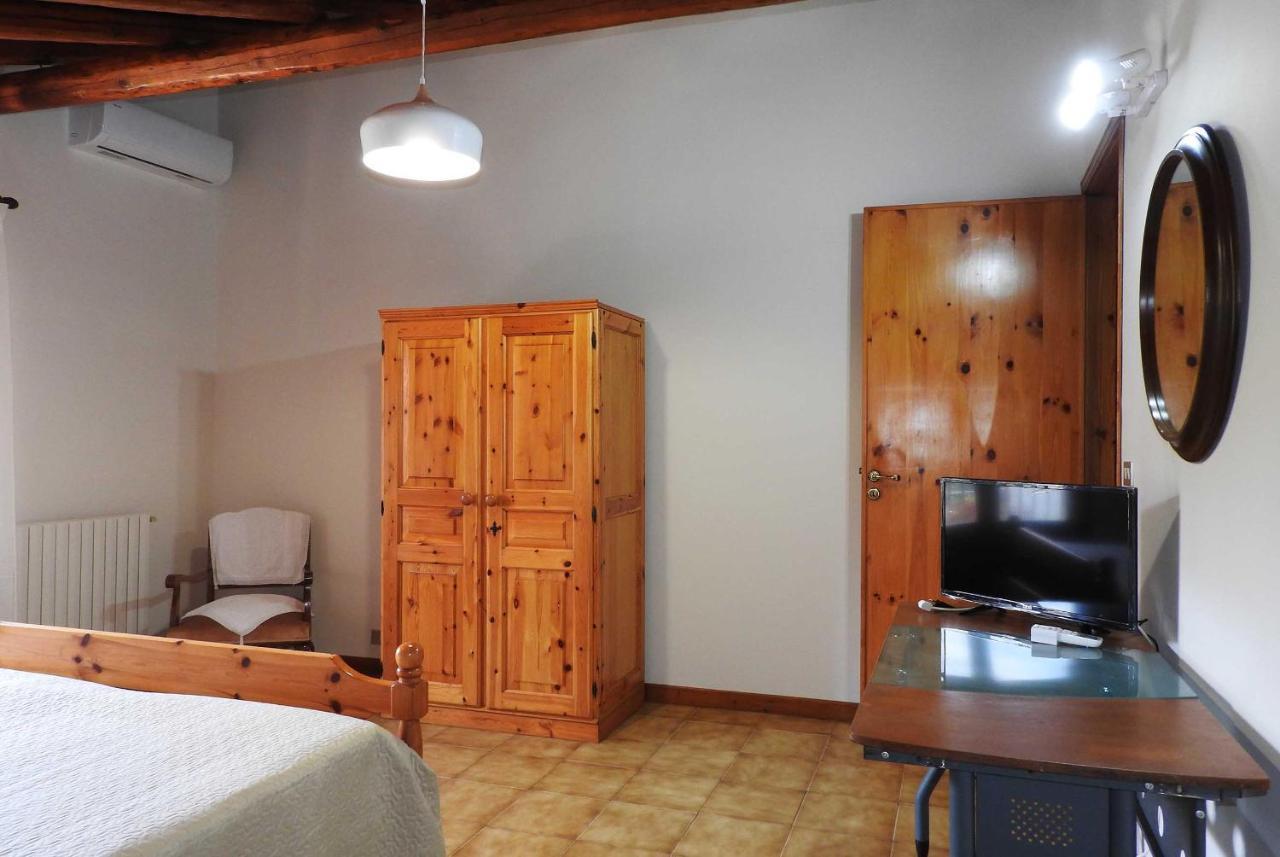 Ferienwohnung Mansarda Sul Mare Dei Ciclopi Aci Trezza Exterior foto